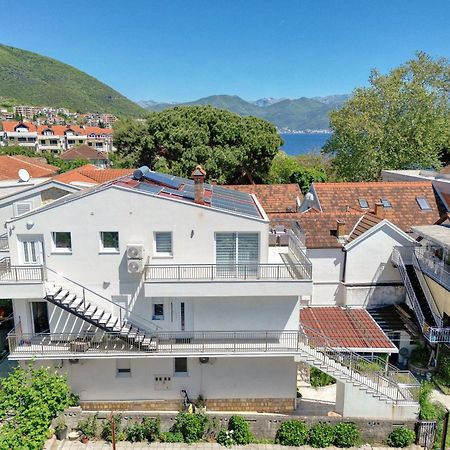 Apartments Ljubica 赫尔采格诺维 外观 照片
