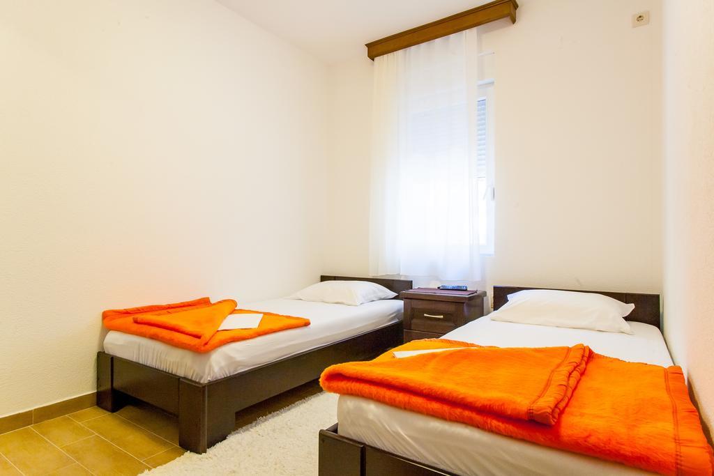 Apartments Ljubica 赫尔采格诺维 客房 照片