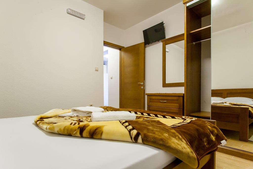 Apartments Ljubica 赫尔采格诺维 客房 照片