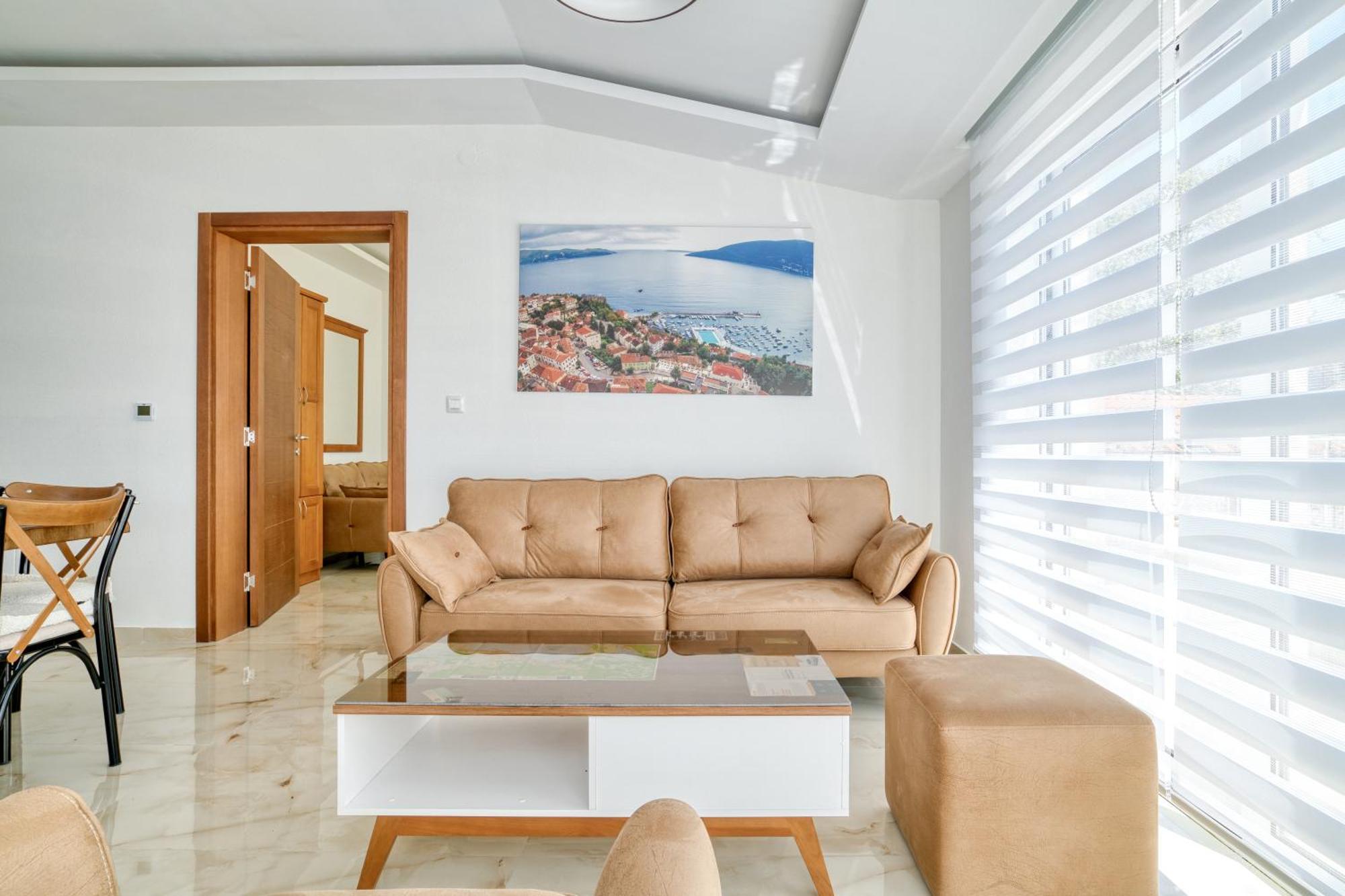 Apartments Ljubica 赫尔采格诺维 外观 照片