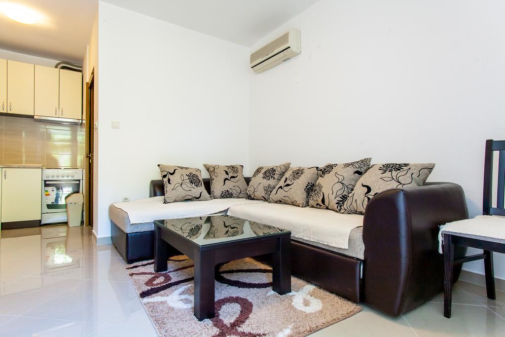 Apartments Ljubica 赫尔采格诺维 客房 照片